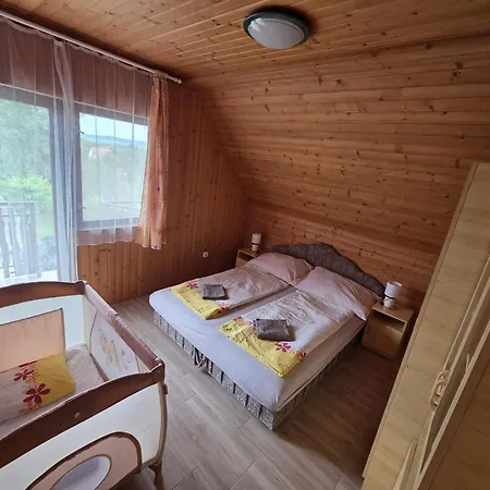 Panna Apartmanhaz *